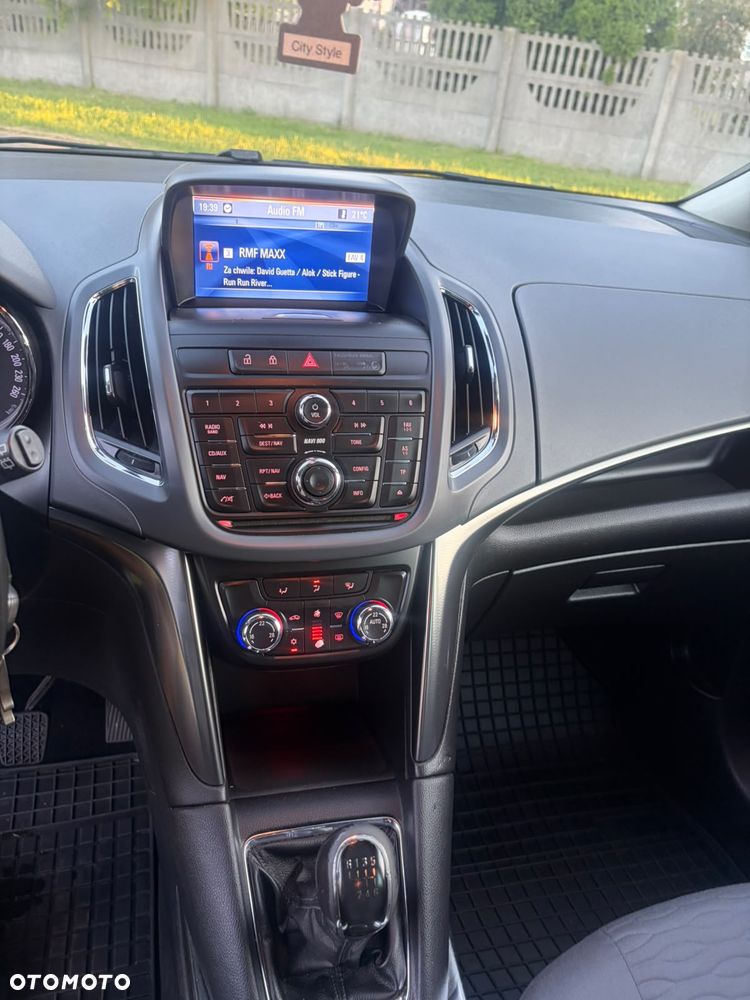 Opel Zafira 2.0 CDTI Cosmo - 3