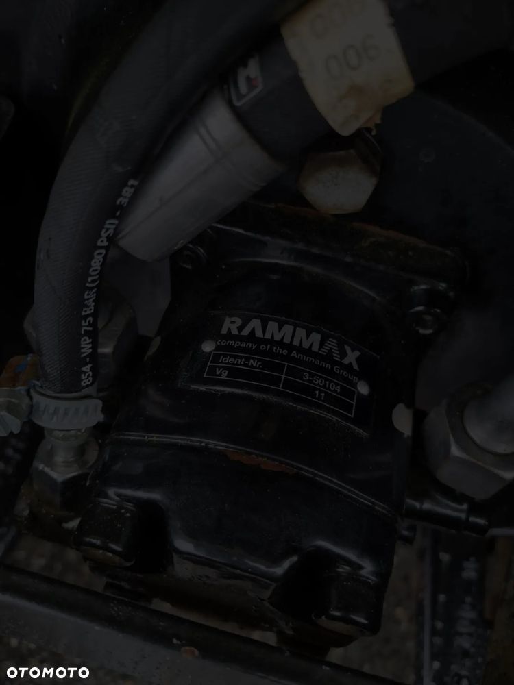 Ammann 1,6 tony Walec okołkowany Rammax 1585 sterowany z Pilot z Norwegii 890h 2016rok Silnik HATZ Zero luzów wycieków !! - 14