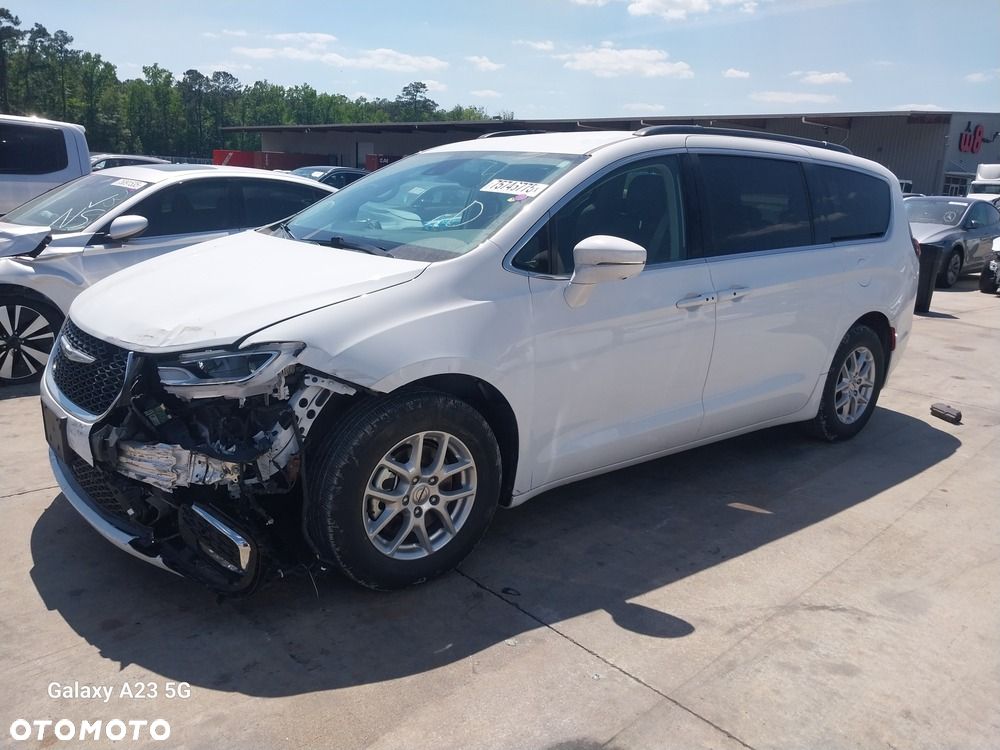 Chrysler Pacifica - 3