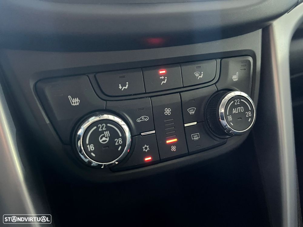 Opel Zafira Tourer 1.4 Turbo ecoFLEX S&S Sport - 26