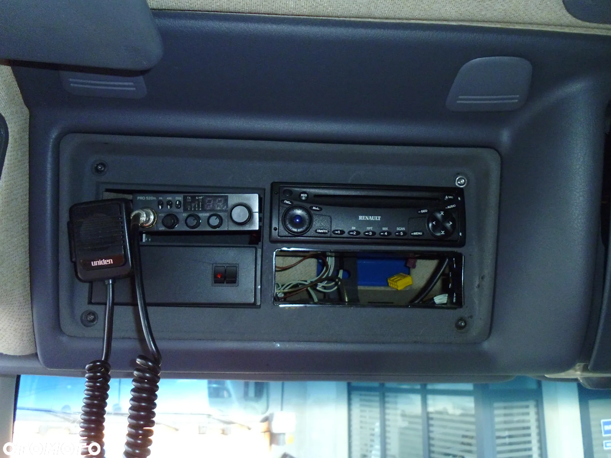 Renault MIDLUM - 24