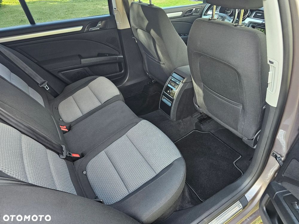 Skoda Superb 2.0 TDI Green tec Elegance - 13