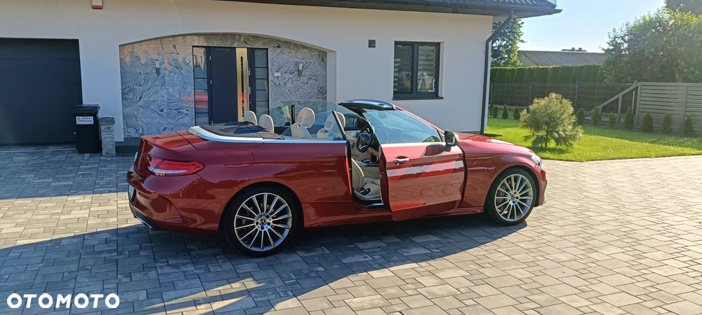 Mercedes-Benz Klasa C 300 9G-TRONIC AMG Line - 2