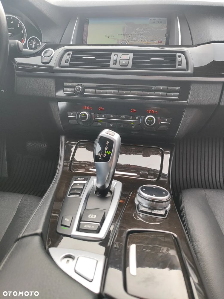 BMW Seria 5 535i - 22