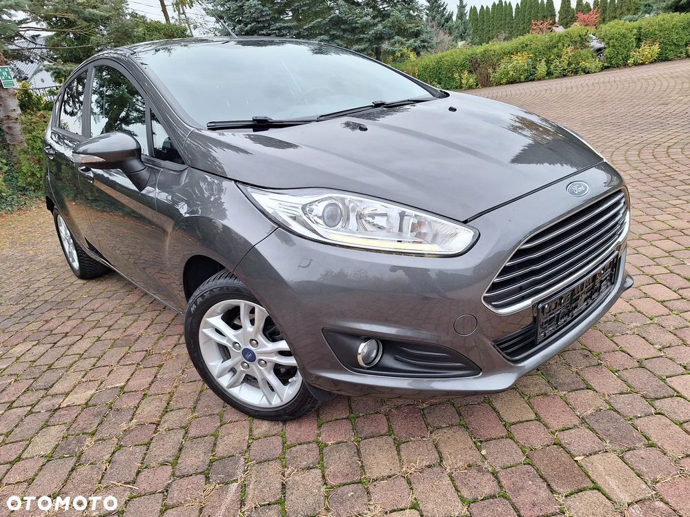 Ford Fiesta 2016 photo 2