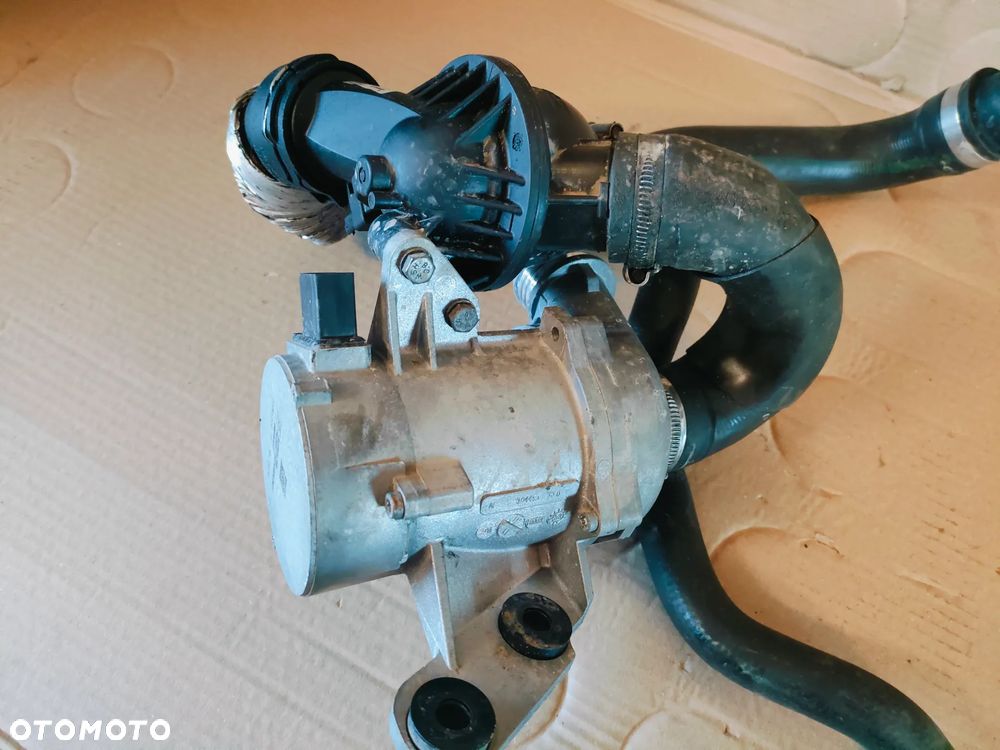 BMW E90 LIFT 2.0B POMPA WODY ELEKTRYCZNA - 12