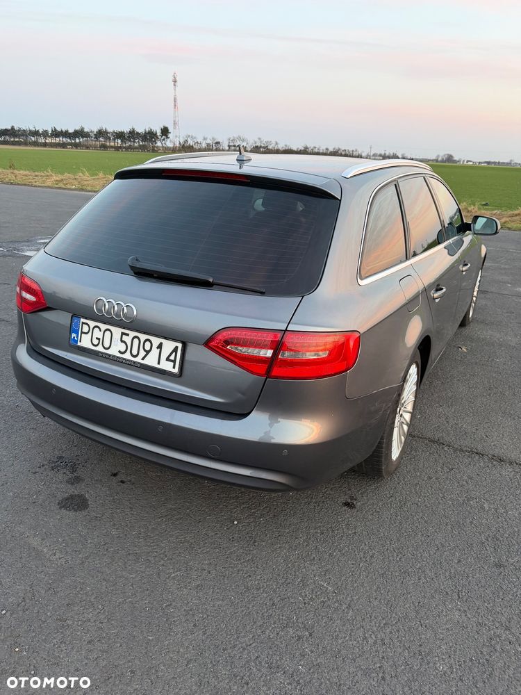 Audi A4 Avant - 9