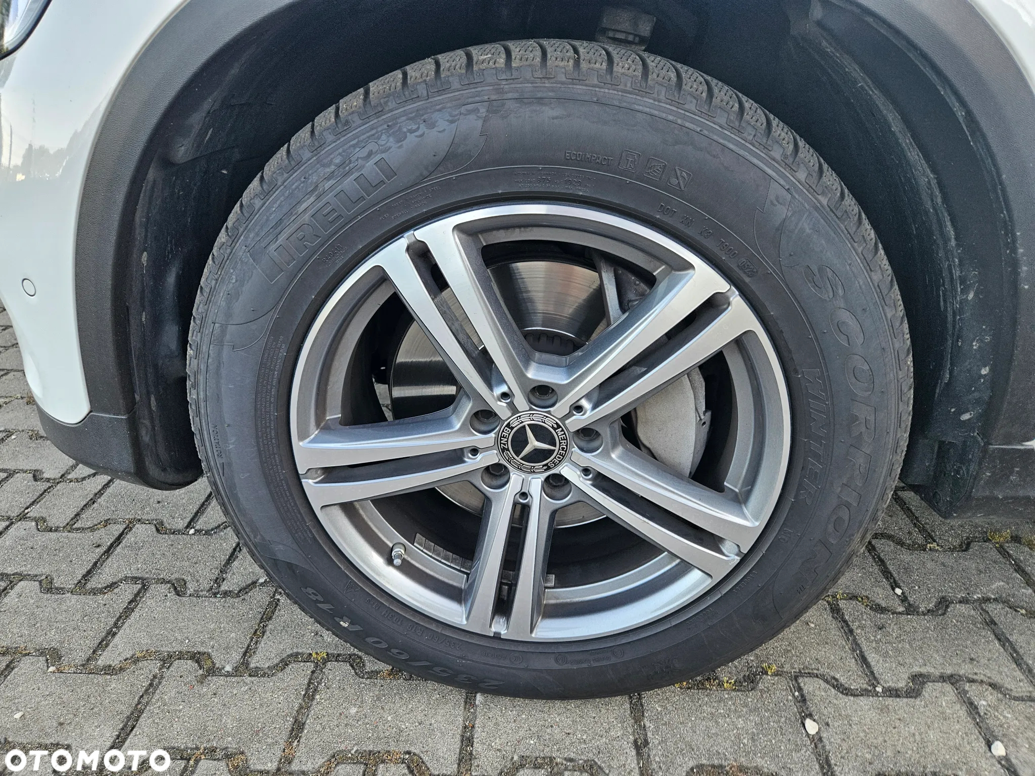 Mercedes-Benz GLC 220 d 4Matic 9G-TRONIC - 10