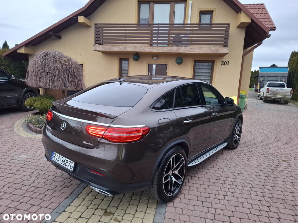 Mercedes-Benz GLE 350 d 4-Matic - 7