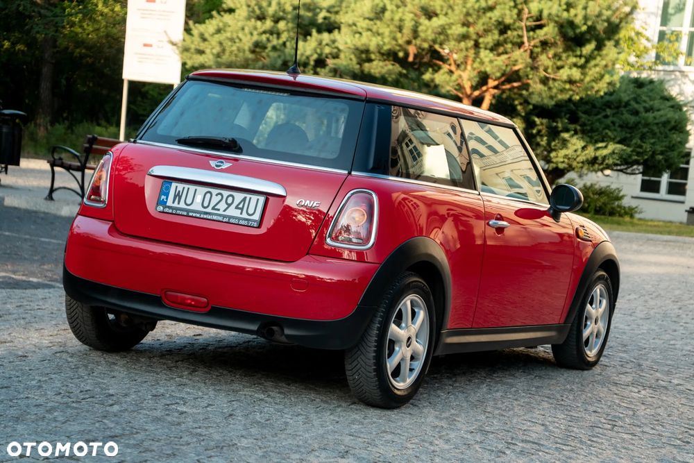 MINI ONE - 8