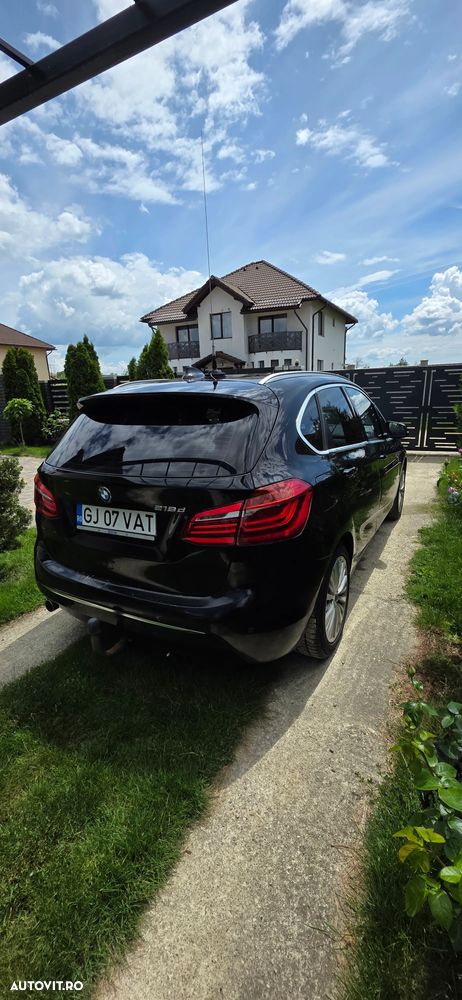 BMW Seria 2 218d Luxury Line - 3