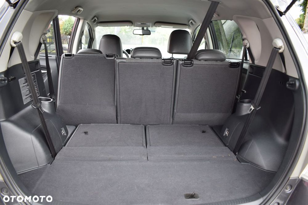 Toyota Verso - 10