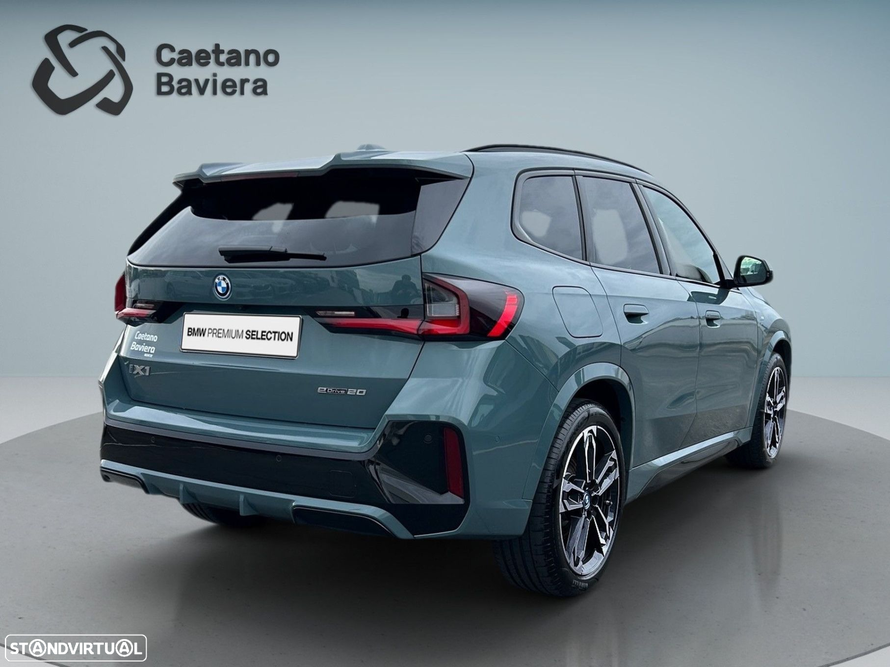 BMW iX1 eDrive20 Pack Desportivo M - 6