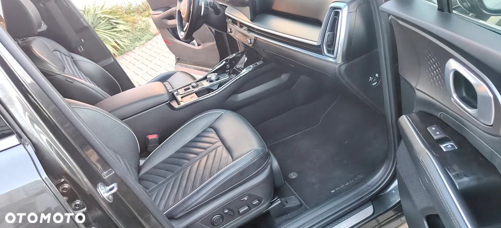 Kia Sorento 2.2 CRDi Prestige Line AWD DCT 7os - 12