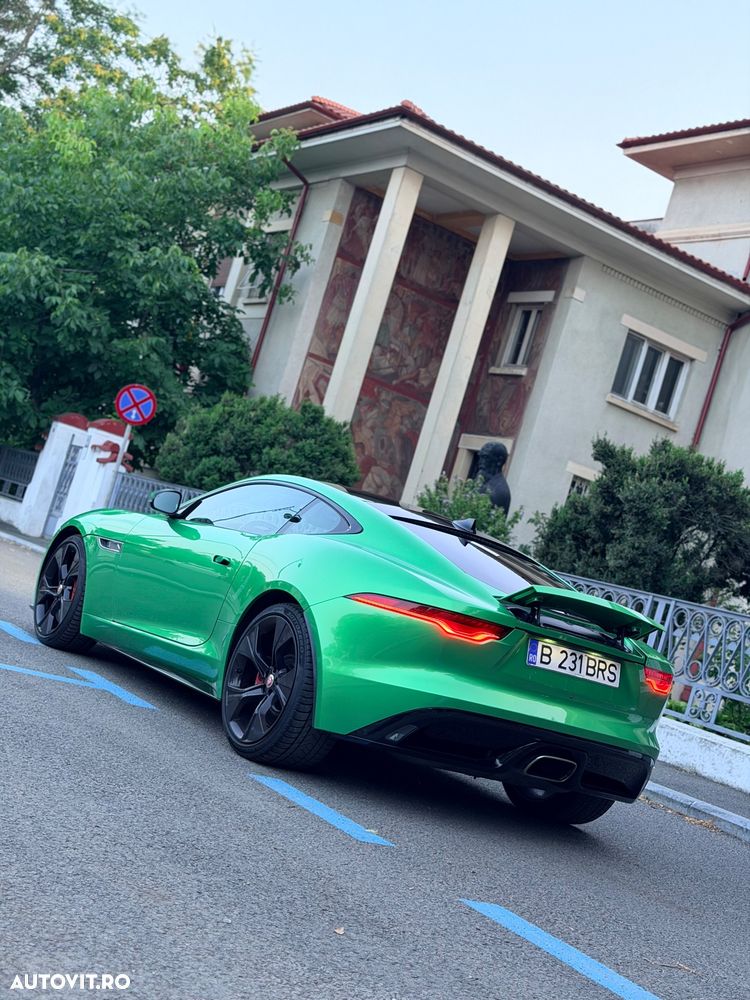 Jaguar F-Type - 6