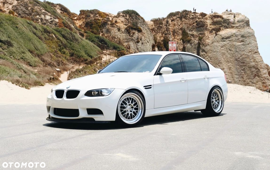 4x Felgi 18 5x120 m.in. do BMW BBS 3 E36 E46 E90 5 E34 E39 7 E32 E38 X5 X6 z Rantem - XE244 - 5