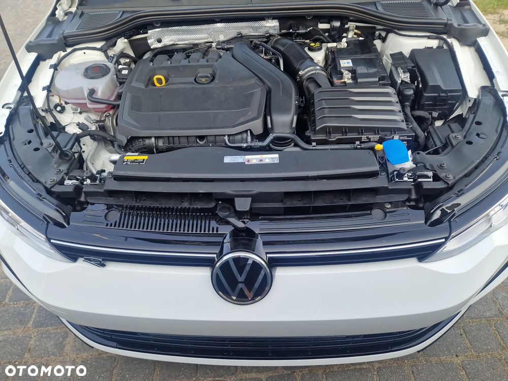 Volkswagen Golf 1.5 eTSI OPF DSG R-Line - 8