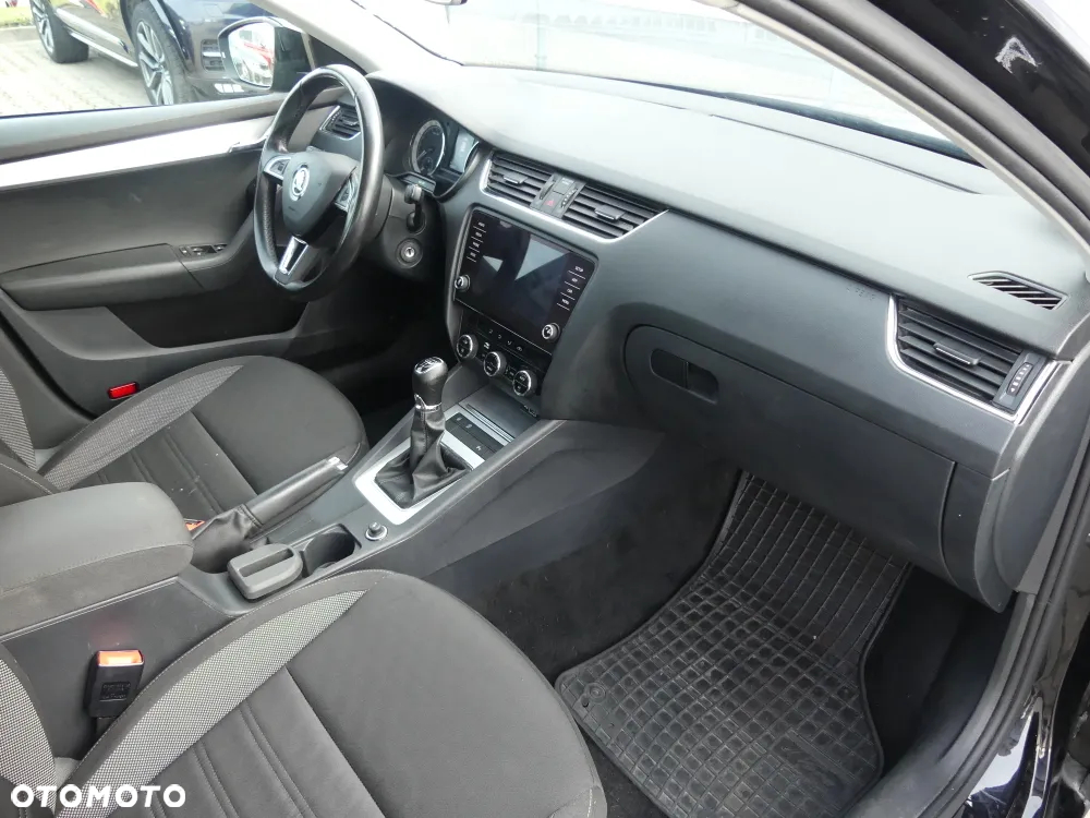 Skoda Octavia - 7