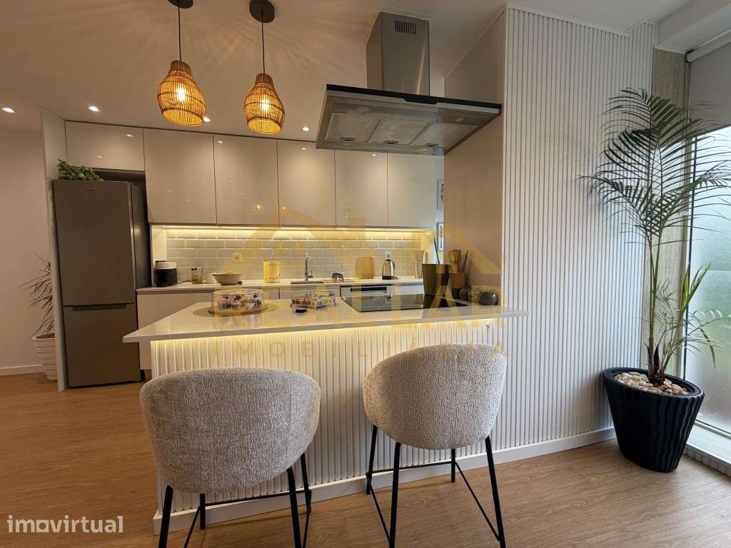 Apartamento T1+1 Remodelado na Póvoa de Varzim - Grande imagem: 3/25