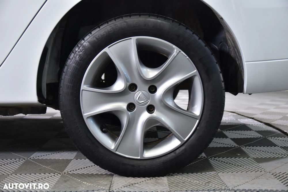 Dacia Logan 0.9 TCe Ambiance - 14