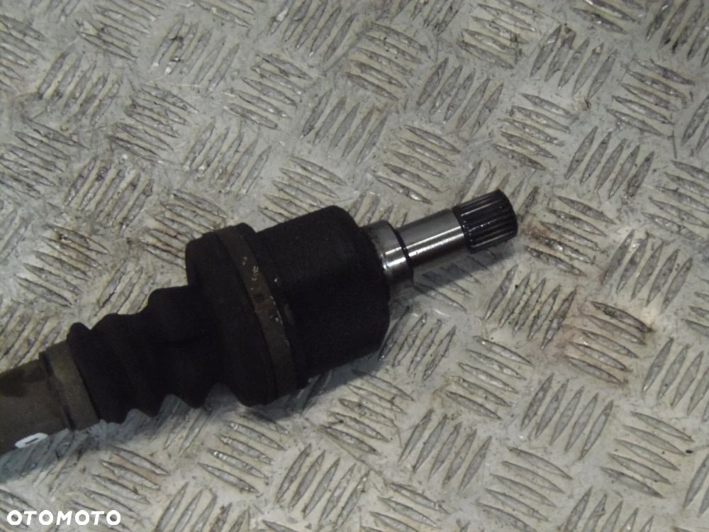 CITROEN C4 GRAND PICASSO I 1.6HDI PÓŁOŚ LEWA PRZÓD - 2