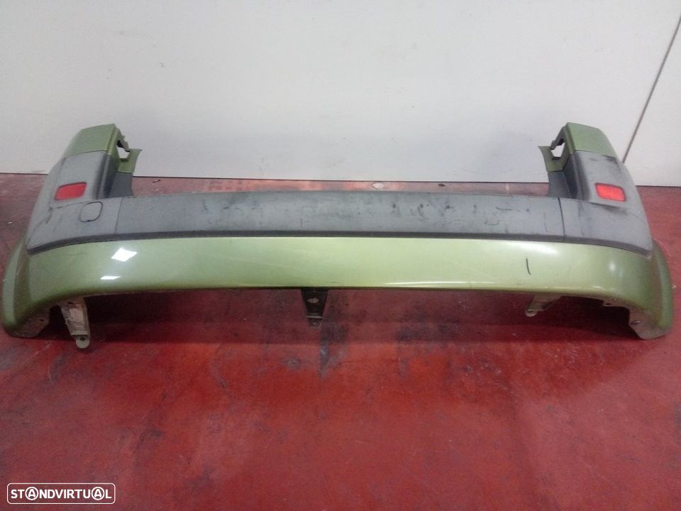 PARA-CHOQUES TRASEIRO RENAULT SCÉNIC II 2007 - 2