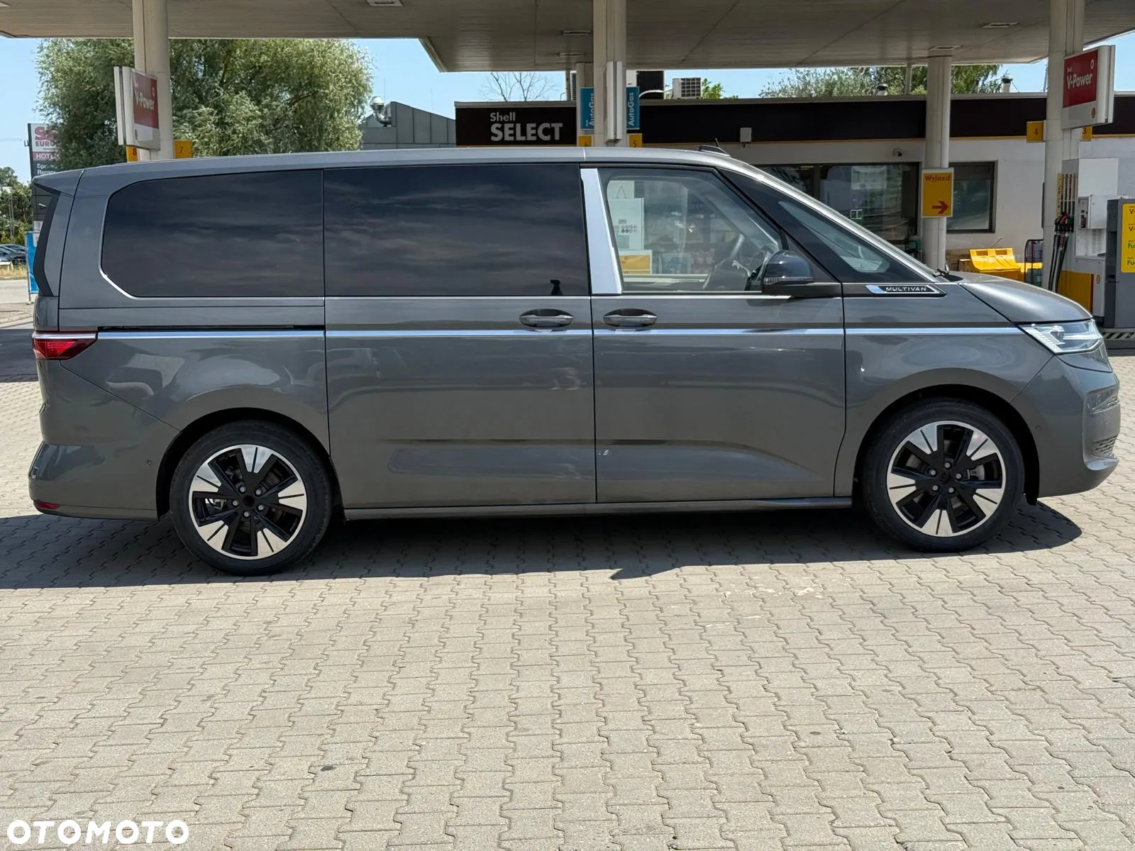 Volkswagen Multivan 2.0 TDI L2 Style DSG - 5