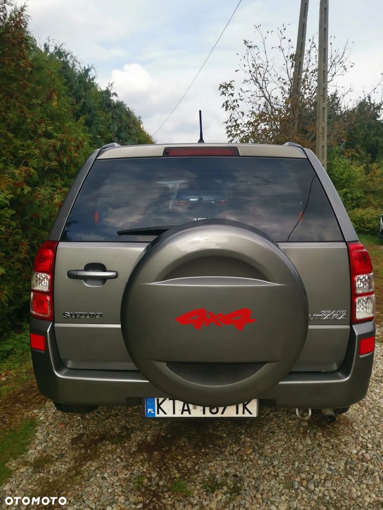 Suzuki Grand Vitara - 3
