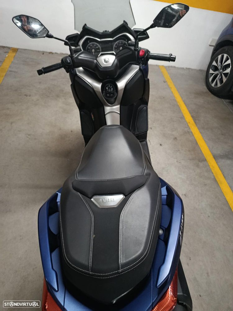 Yamaha X-Max - 5