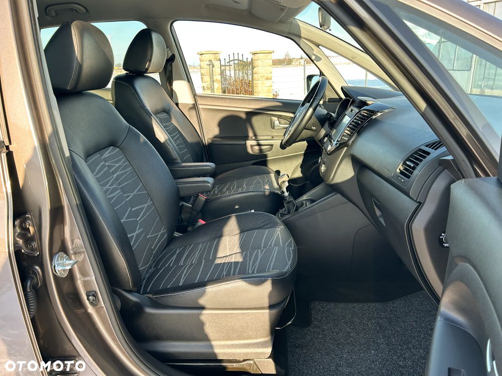 Kia Venga 1.4 CVVT Spirit - 28