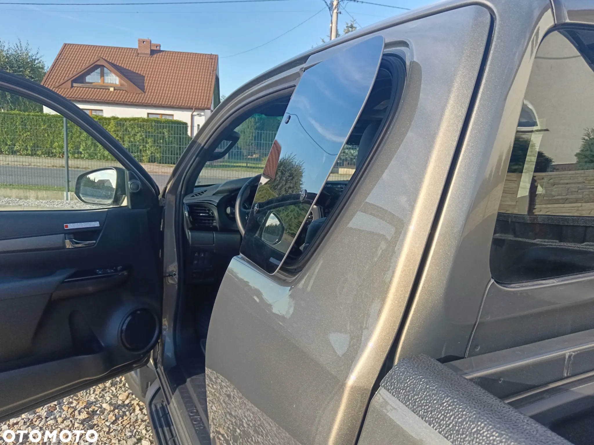 Toyota Hilux - 15