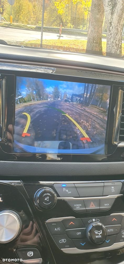 Chrysler Pacifica - 13