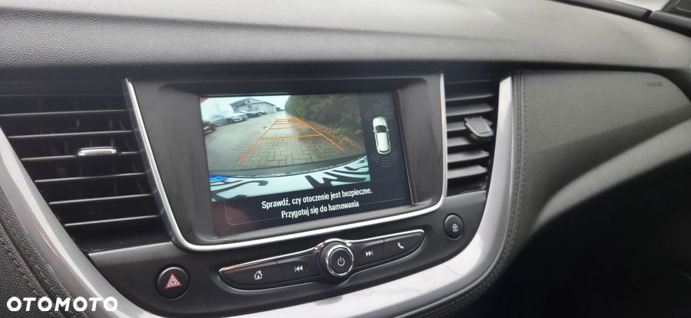 Opel Grandland X 1.2 T GPF Edition Business Pack S&S - 28