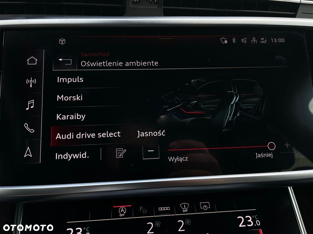 Audi A6 Avant - 33