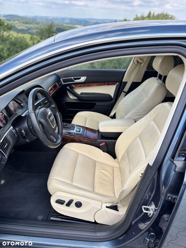 Audi A6 Limousine 4.2 Quattro Tiptronic - 14