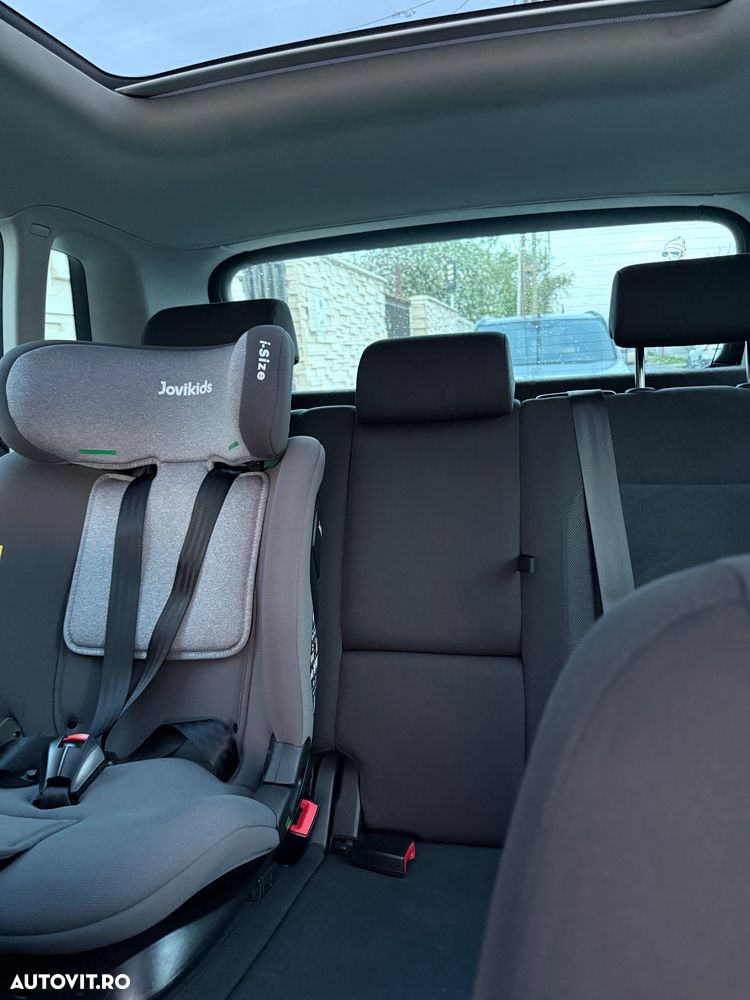 Volkswagen Tiguan - 13