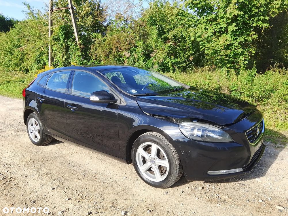 Volvo V40 T2 - 27
