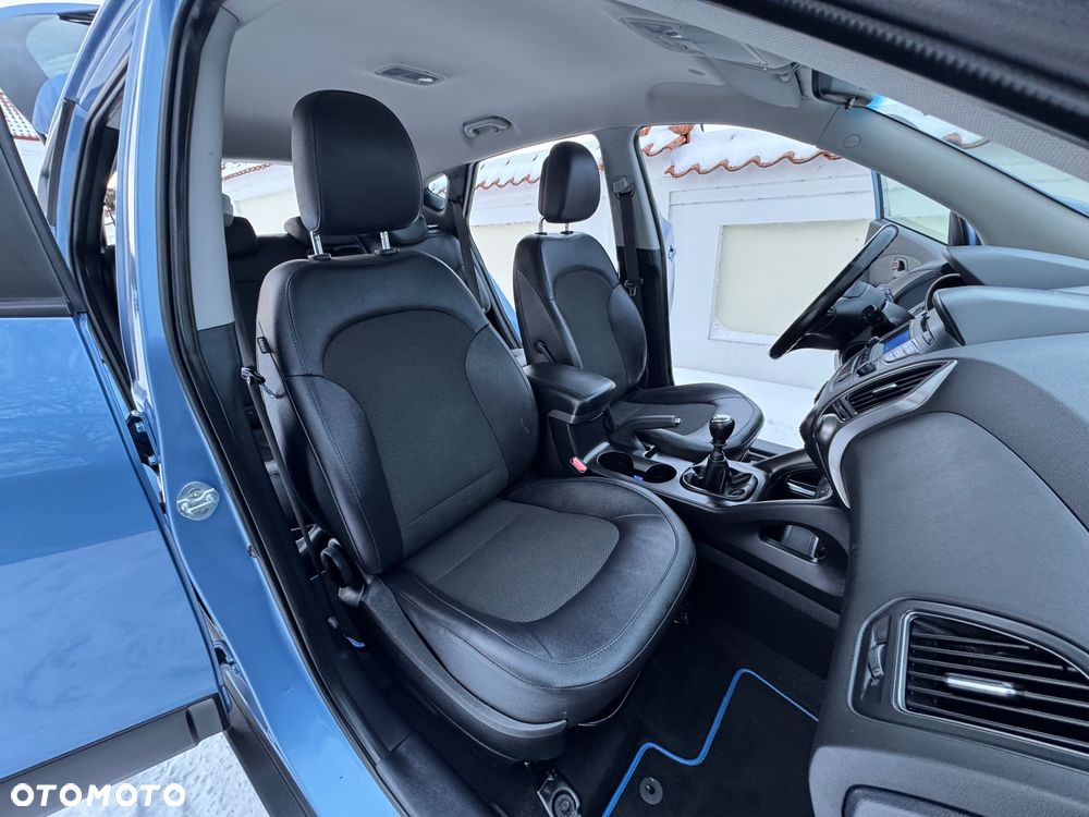 Hyundai ix35 - 24