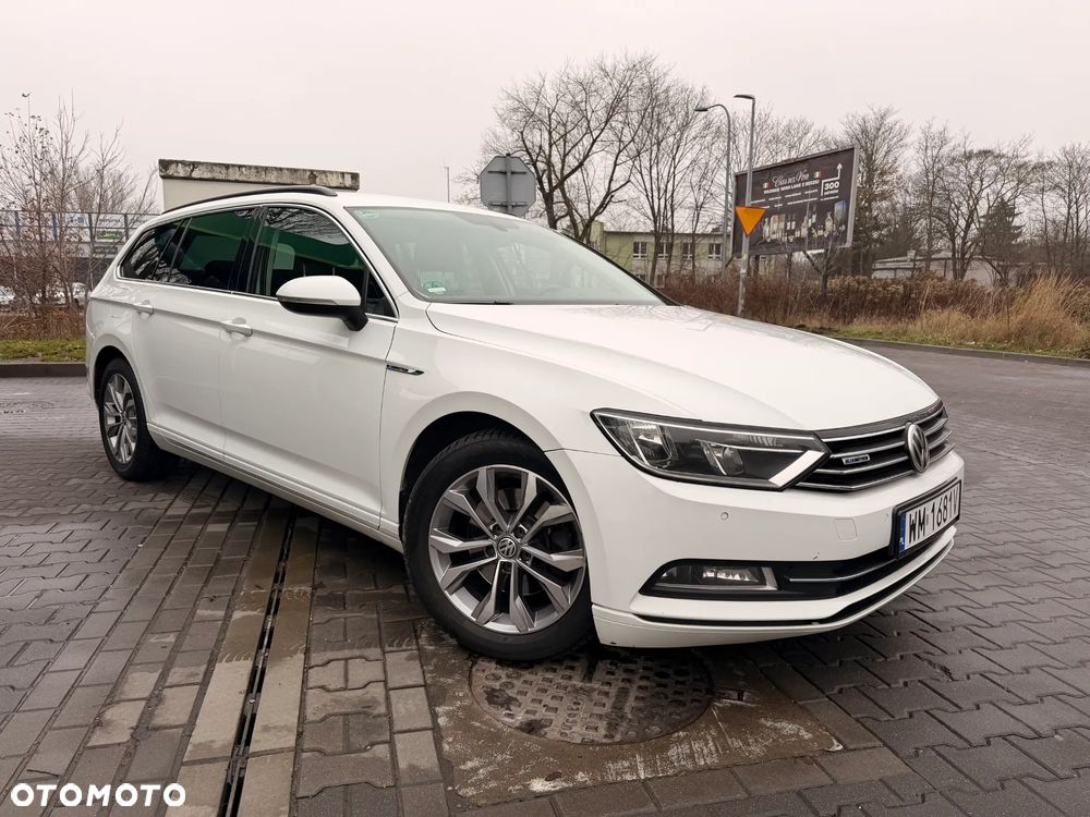 Volkswagen Passat 2.0 TDI DSG (BlueMotion Technology) Highline - 1