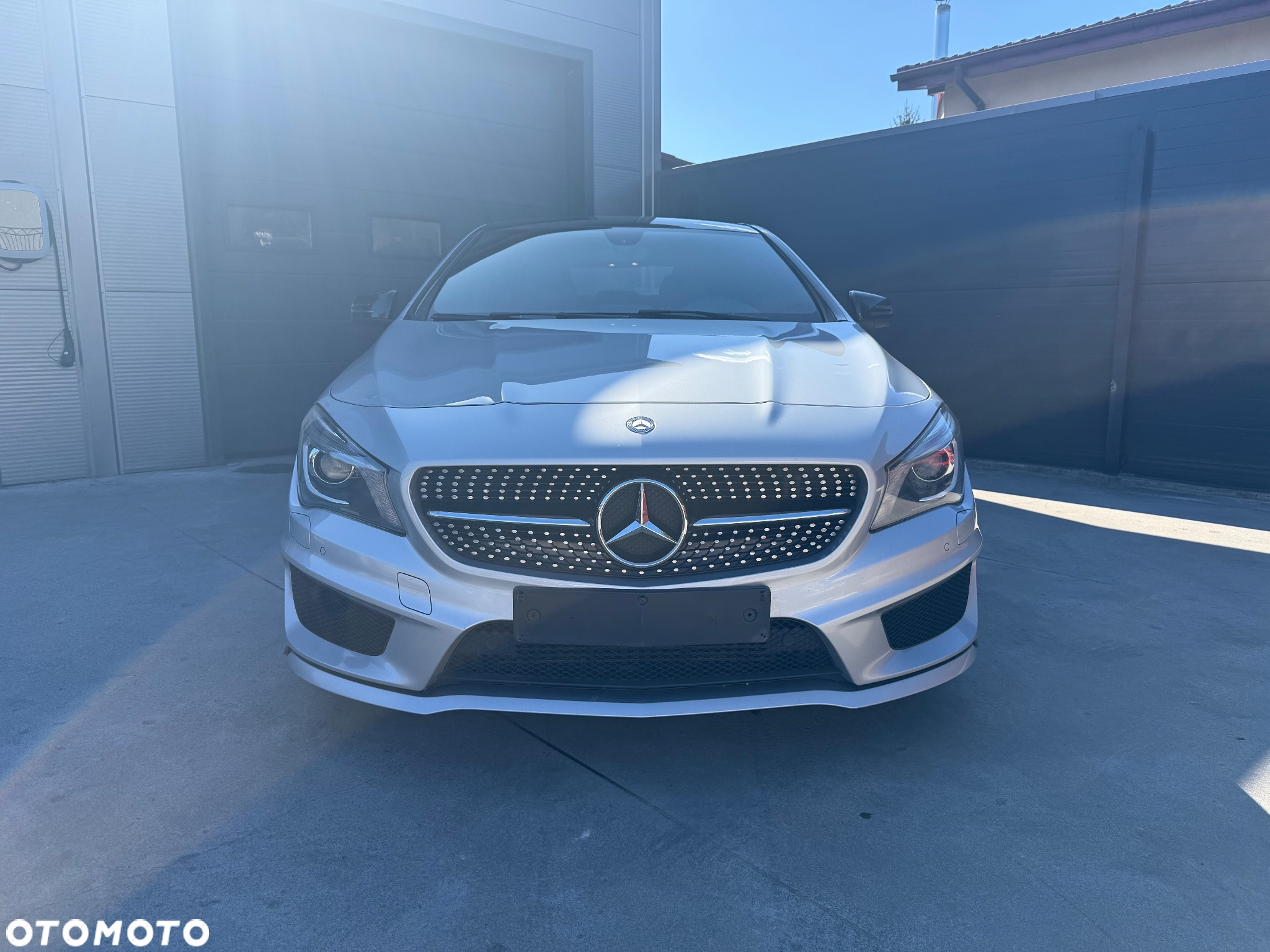 Mercedes-Benz CLA 220 CDI 7G-DCT AMG Line - 5