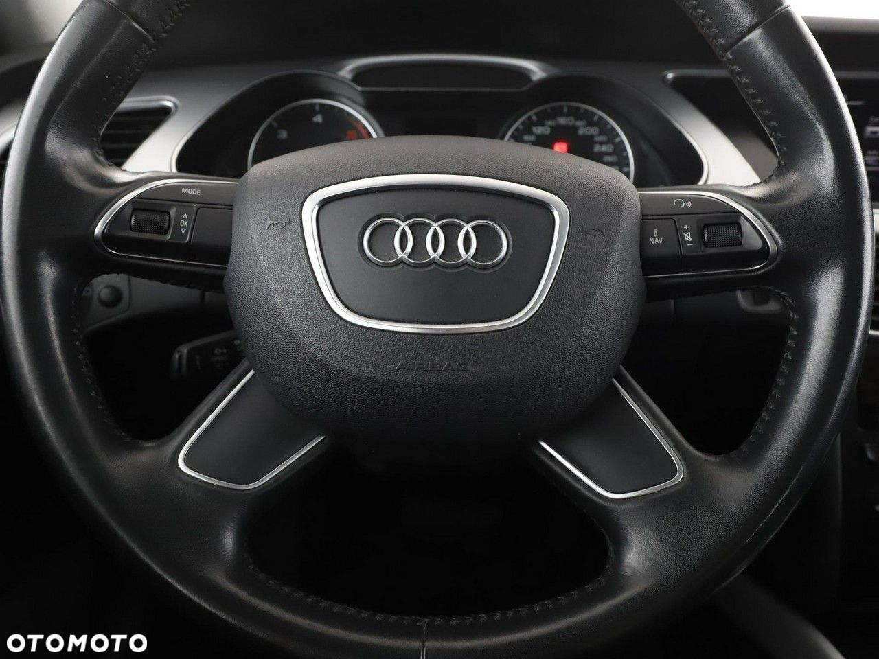 Audi A4 Avant 2.0 TDI DPF clean diesel multitronic Ambiente - 21
