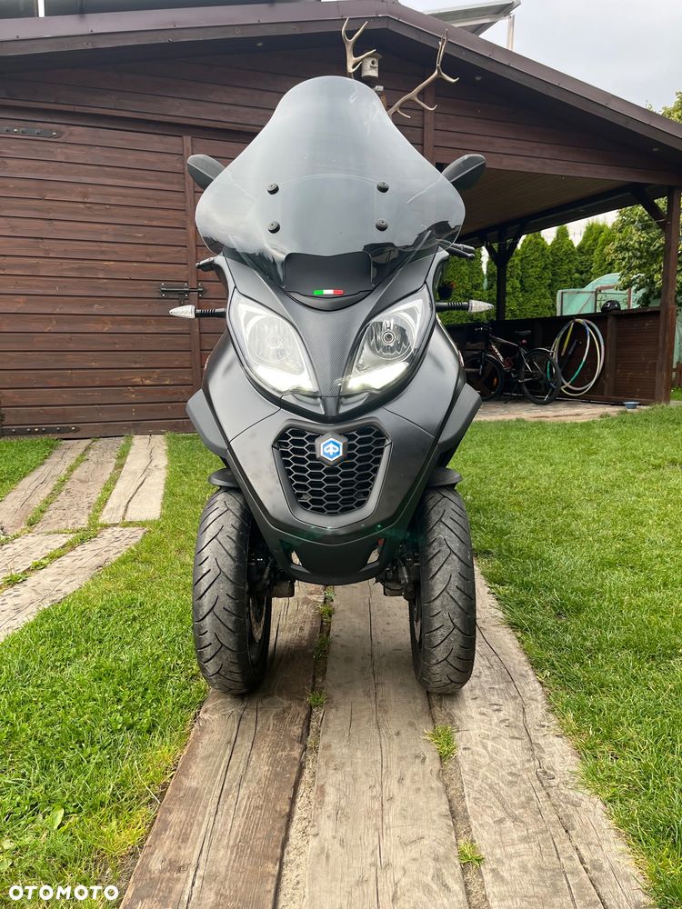 Piaggio MP-3 - 6