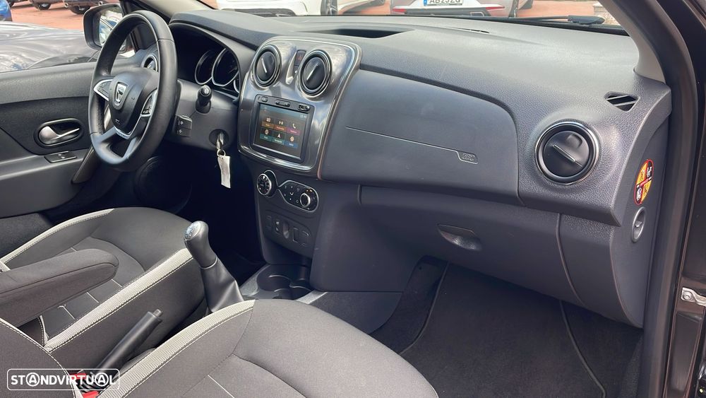 Dacia Sandero Stepway TCe 90 (S&S) Prestige - 25