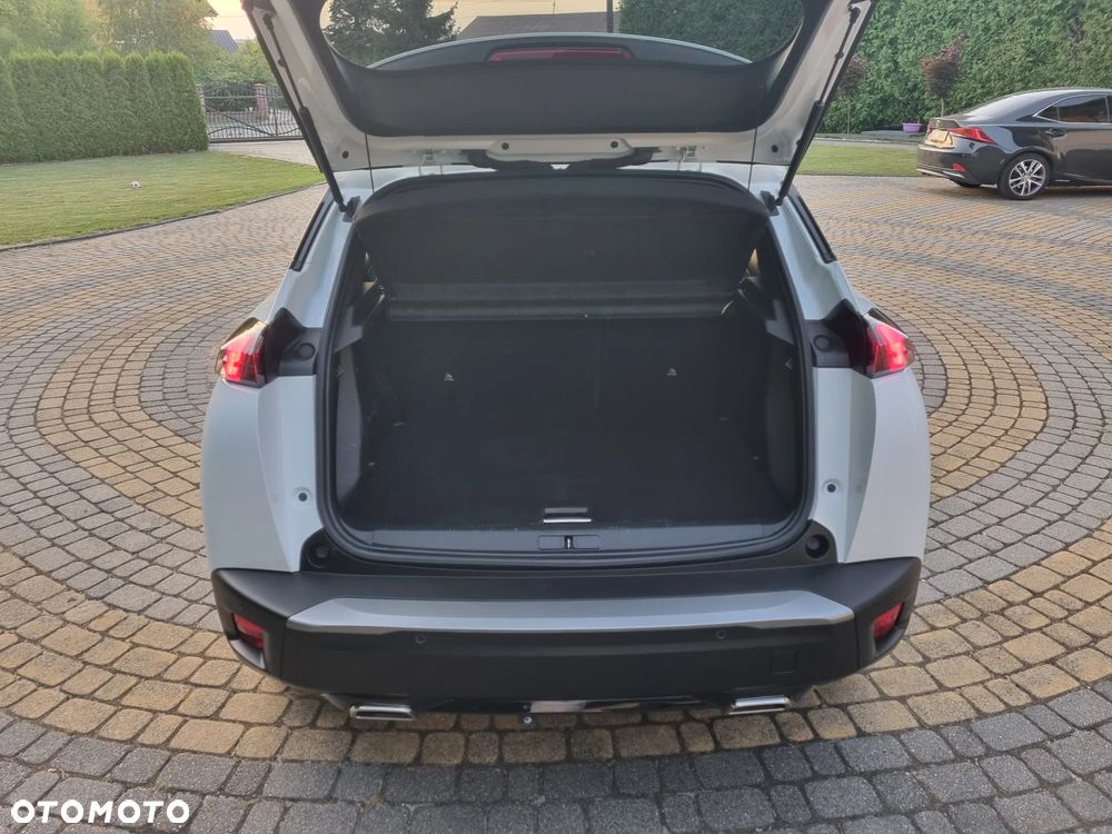 Peugeot 2008 PureTech 130 GPF Stop&Start Allure - 24