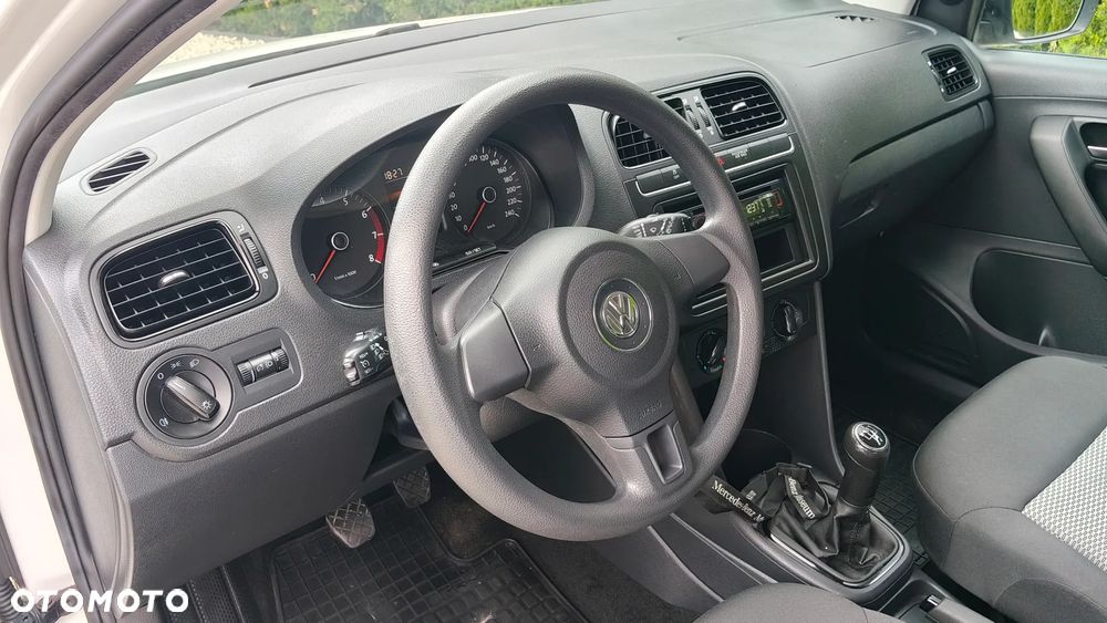 Volkswagen Polo - 25