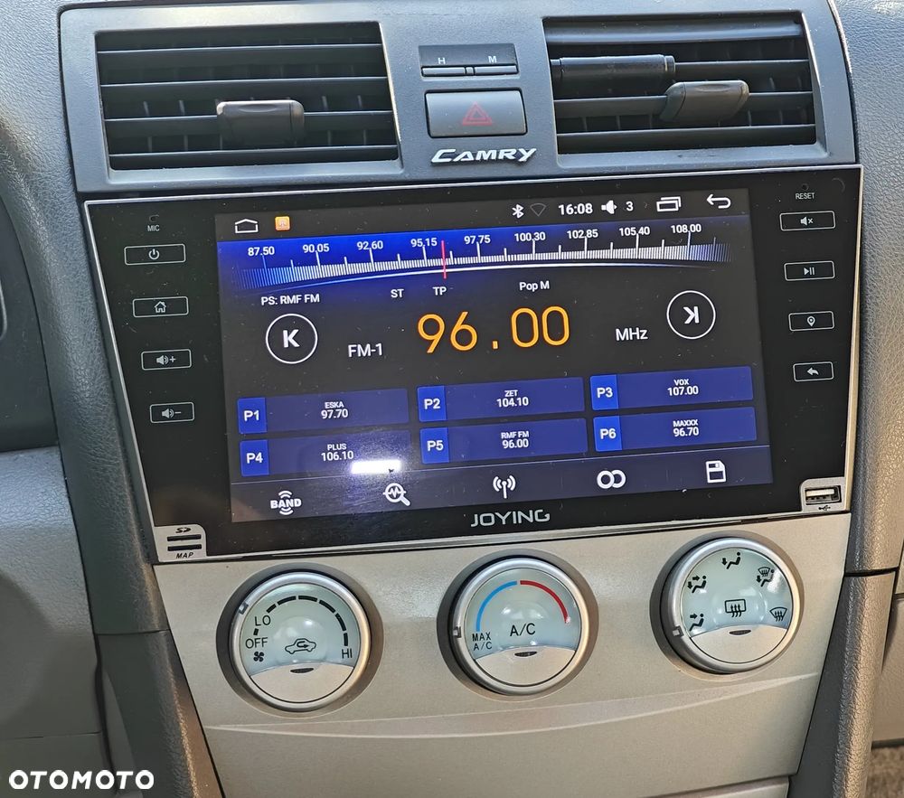 Toyota Camry 2.4 SE - 2