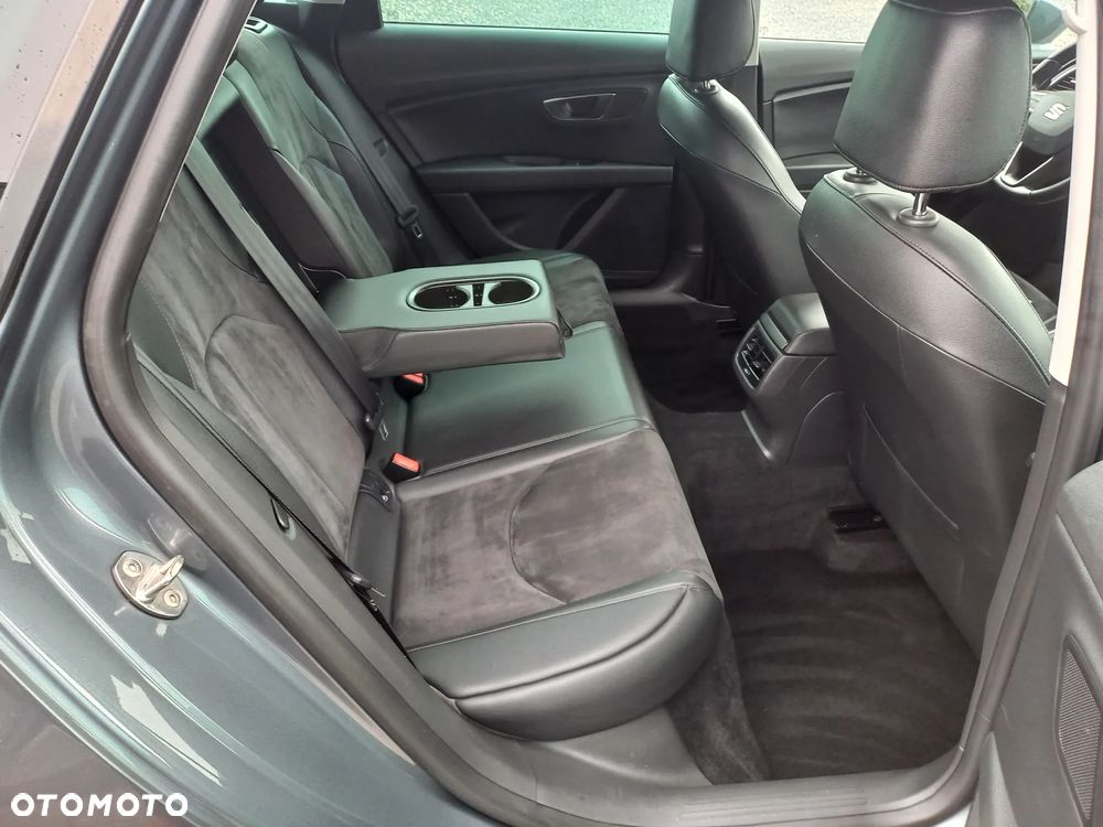 Seat Leon 1.6 TDI ECOMOTIVE Style - 17