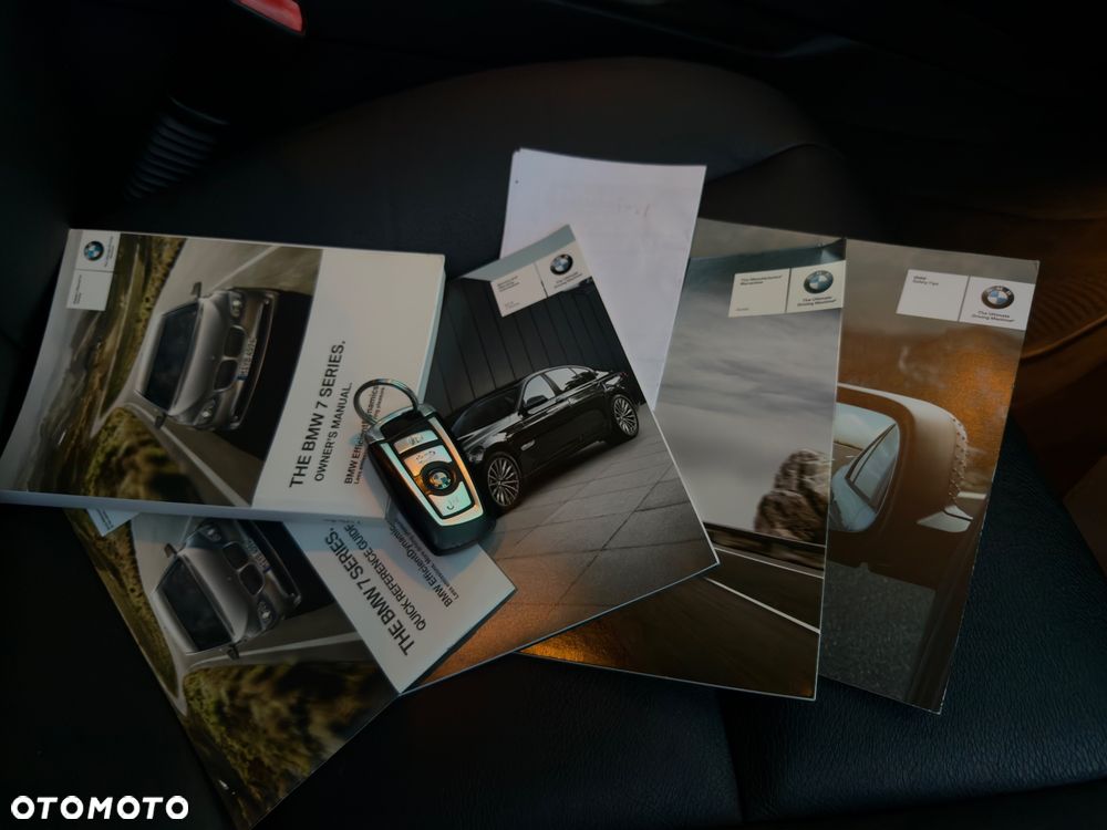 BMW Seria 7 - 20