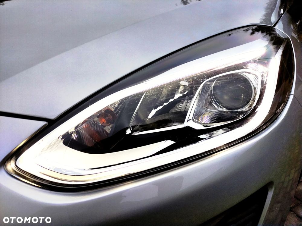Ford Fiesta 1.0 EcoBoost Powershift Titanium - 26