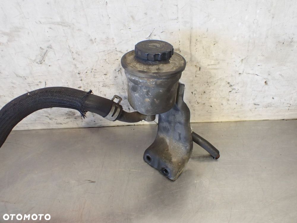 ZBIORNICZEK PŁYNU WSPOMAGANIA CHRYSLER PT CRUISER 2.4 LIFT - 4